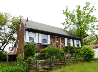 456 Smith St, Fall River, MA 02721