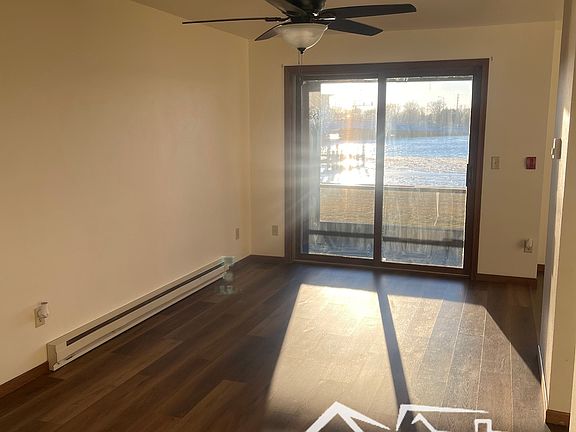 3rd image of 1525 Arboretum Dr #11316301