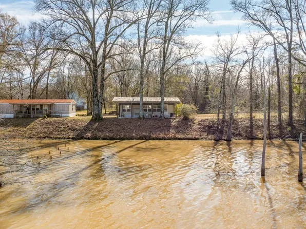 12105 Hancock Rd, Oak Ridge, LA 71264