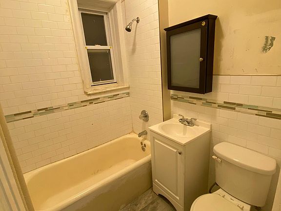 5th image of 2267 John F Kennedy Blvd APT 6