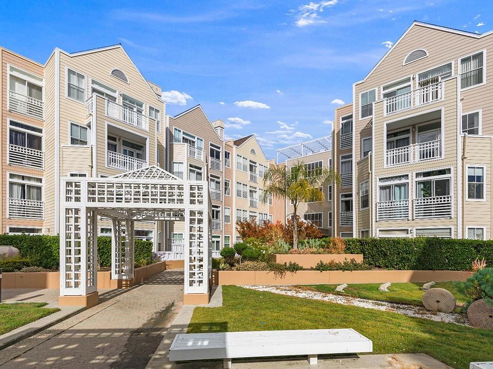 1st image of 550 Ortega Ave APT A209