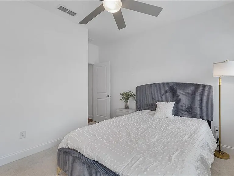 6543 Beacon Dr — Photo 27