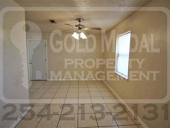 4th image of 804 Michelle Dr