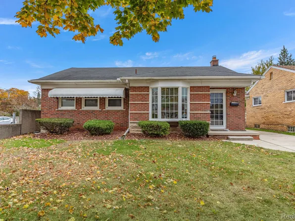 9241 Allen Rd, Allen Park, MI 48101