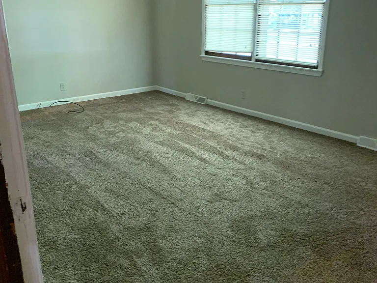 328 Lookout Dr — Photo 3