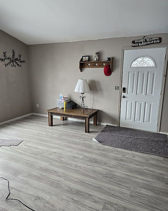 Entry way / dining area