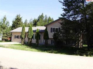 43 Meadowlark Dr, Sagle, ID 83860
