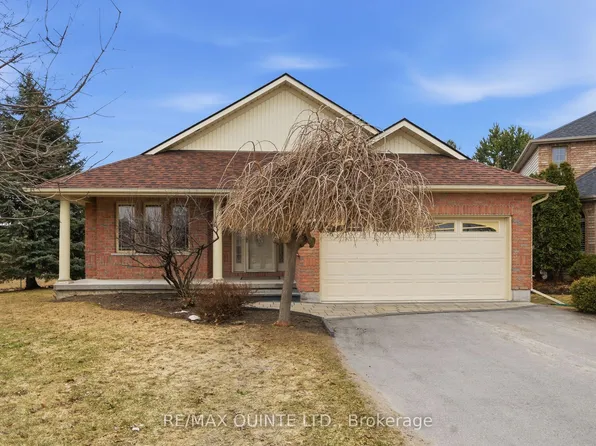 24 Britton Pl, Belleville, ON K8P 5N5