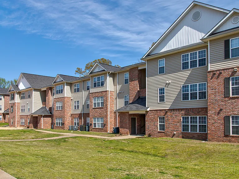 Glenrock Apartments — Photo 22