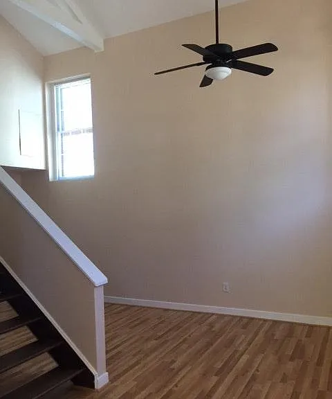 2120 E Broad St #10 — Photo 6
