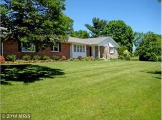 9911 Clearspring Rd, Damascus, MD 20872