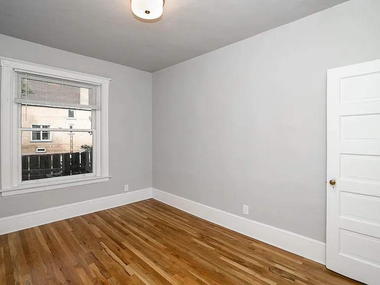741 E. 10th Ave — Photo 32