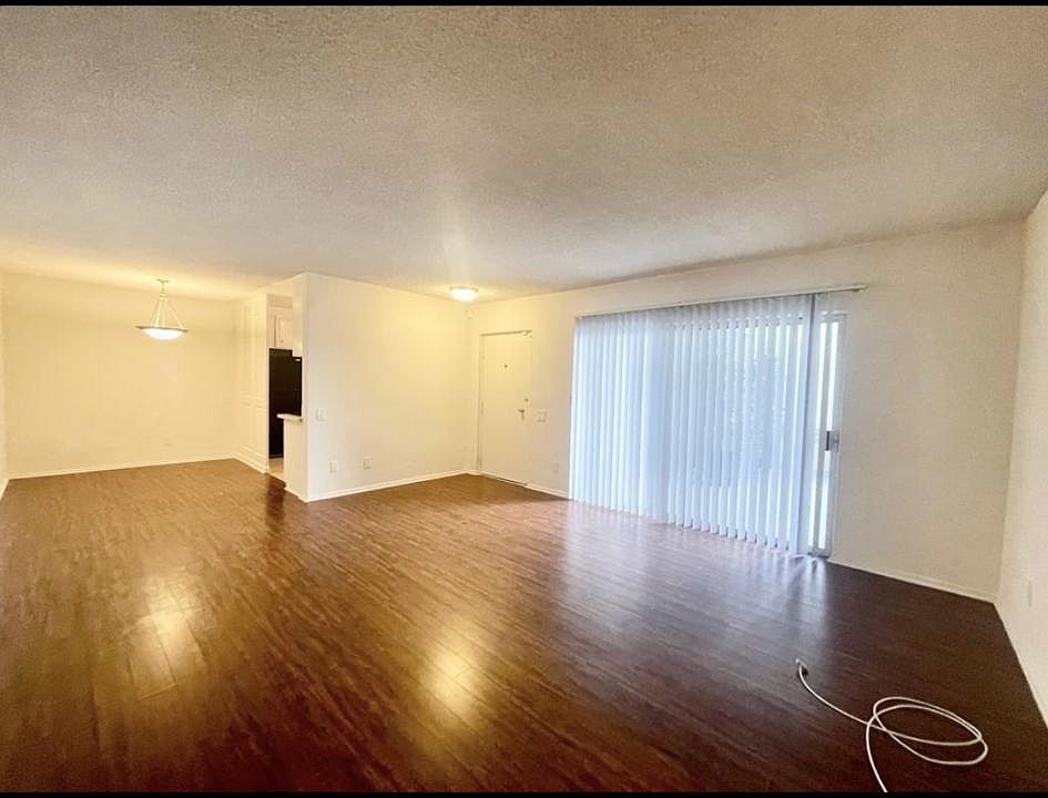 1st image of 11645 Chenault St #207