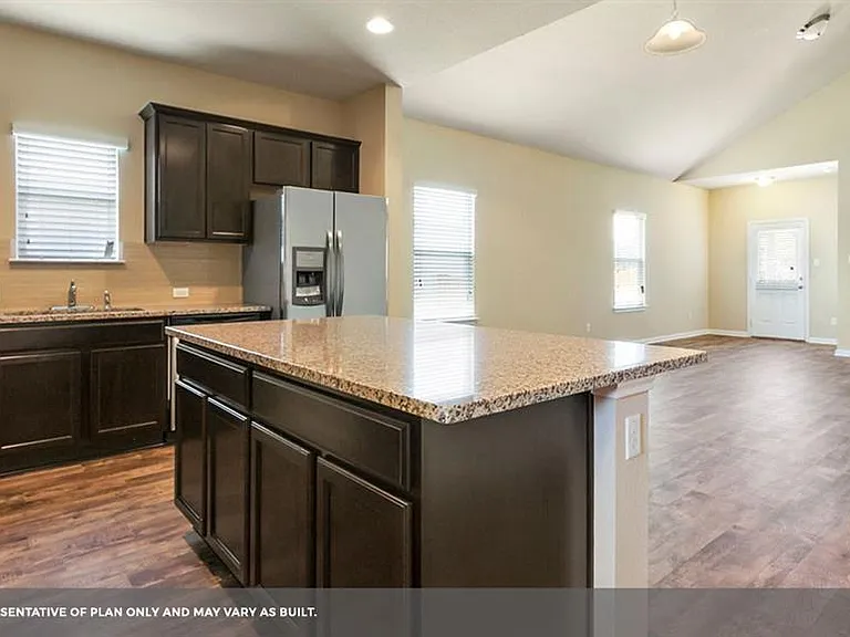 14909 Custis Ln — Photo 17