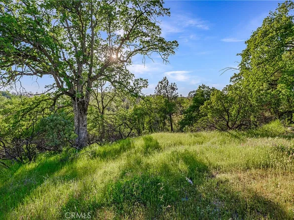 166 Quartz Hill Rd, Redding, CA 96003