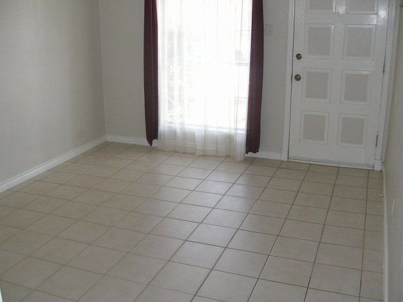 2nd image of 566 Wind River Dr