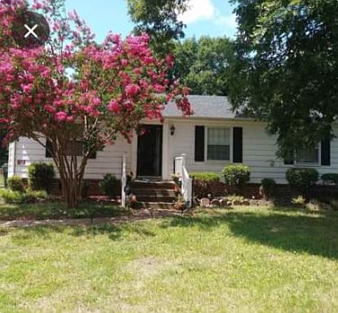 Front yard area