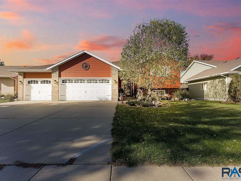 1st image of 6801 S Avalon Cir