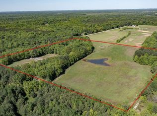 N1070 Ashley Rd, Shiocton, WI 54170