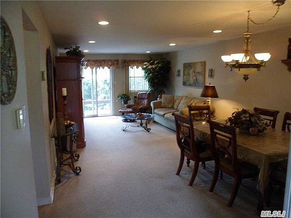 5th image of 3206 Wilshire Ln #E6