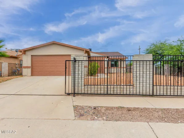 5840 S Springbrook Dr, Tucson, AZ 85746