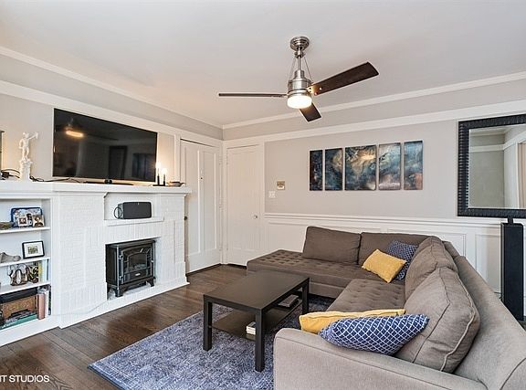 3rd image of 717 Washington Blvd APT 2A
