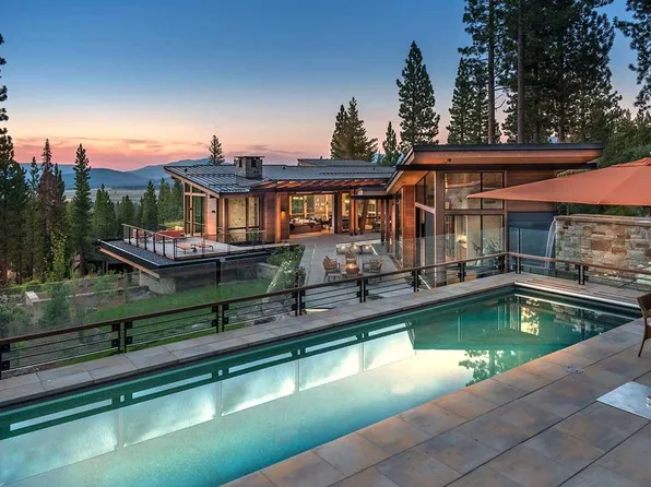 9493 Clermont Ct, Truckee, CA 96161