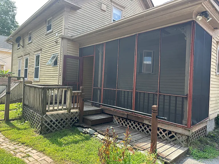 730-732 Washington St #1 — Photo 11