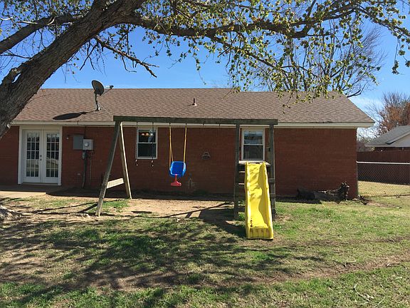 3rd image of 3420 Caton Pl