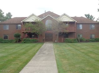 8647 Scenicview Dr APT 205, Broadview Heights, OH 44147