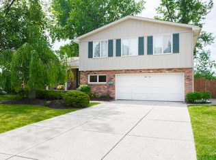 51 Candlewood Ln, Buffalo, NY 14221