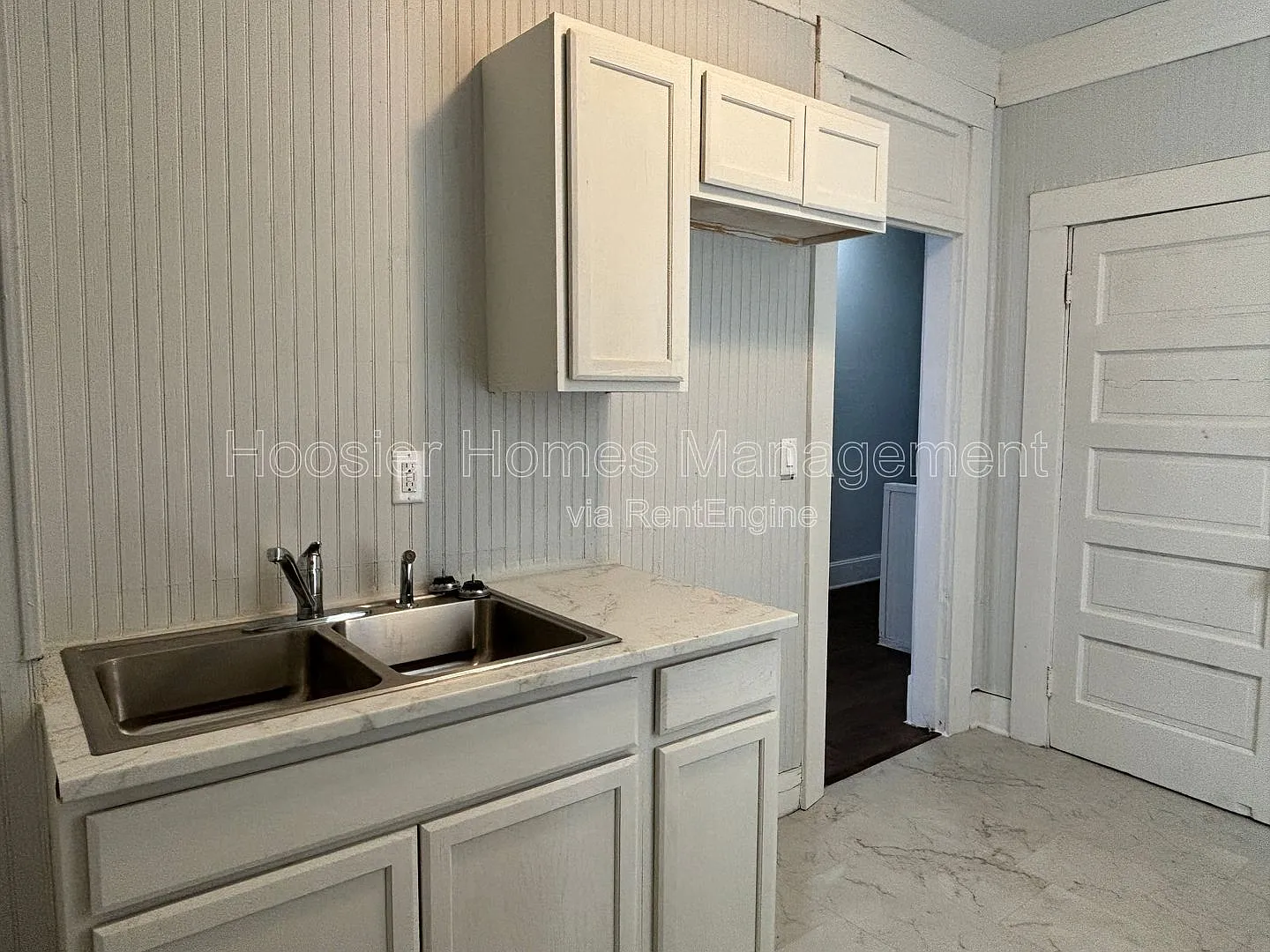 2 bed, 1.0 bath, 700 sqft, $1,100 — Photo 1