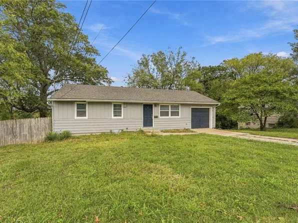11134 E 9th St S, Independence, MO 64054