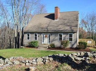 320 Chamberlain Hill Rd, Barre, MA 01005