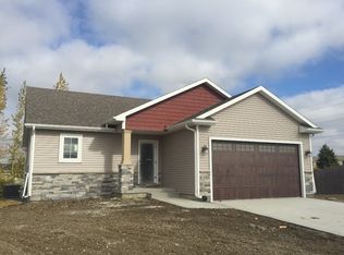 1525 Rutherford Ct, Altoona, IA 50009
