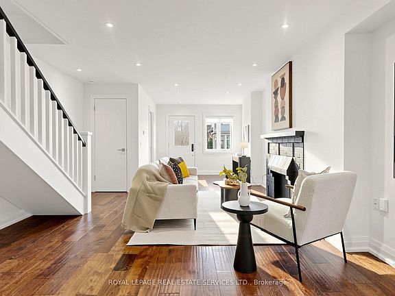 4th image of 229 McRoberts Ave