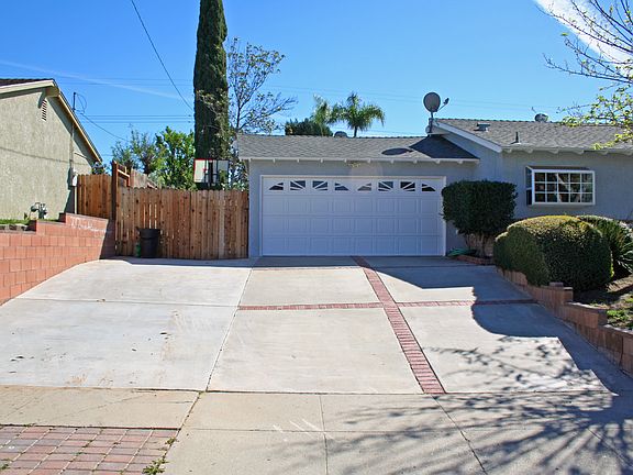 4th image of 3490 La Mesa Ave