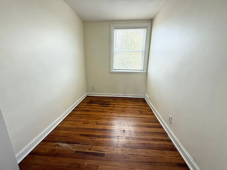 639 Adams Ave — Photo 21