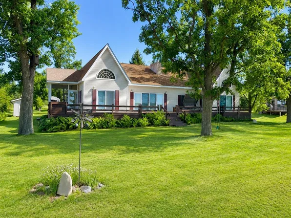 2282 71st St, Luck, WI 54853