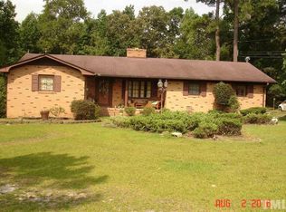 2084 Nc 96 Hwy S, Four Oaks, NC 27524