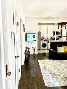 21-38 35th St UNIT 2F, Astoria, NY, 11105