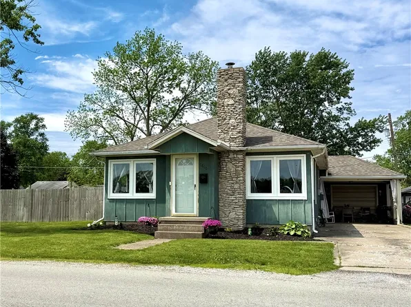 1406 King St, Tilton, IL 61833