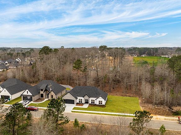 4th image of 6193 Creekwater Dr
