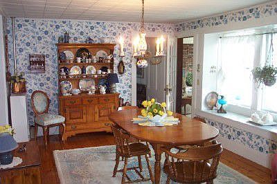 Spacious Dining Room with Hard Wood Floor