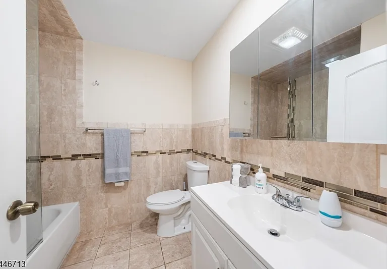 128 Baltimore Ave — Photo 5