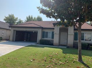 9527 Battaglia Dr, Bakersfield, CA 93311
