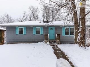 3801 N Elmwood Ave, Kansas City, MO 64117