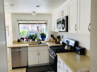 1616 Kings Rd, Palmdale, CA 93551