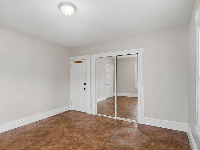42 Glen St #44 — Photo 22