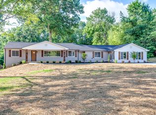 172 Overton Ln, Powell, TN 37849